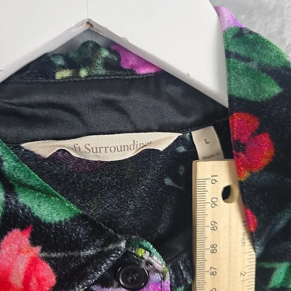 Soft Surroundings Floral Velvet Tunic Top Large‎ - Picture 6 of 6